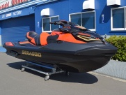 シードゥ RXT-X 300 RS SEA-DOO人気No.1モデル 中古艇・新艇