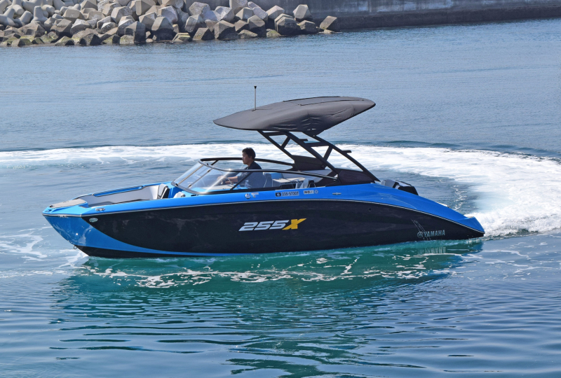 競艇 中古艇 ヤマハ 255XD 2023年7月 滋賀県 大津市 有限会社 LFM